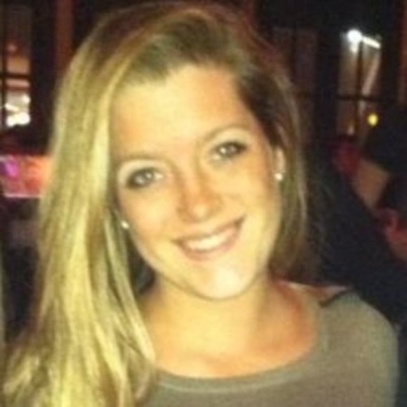 Meet your Posher, Christie - Picture 1 of 1